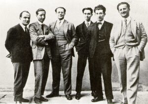 Alcuni redattori della rivista “Non mollare”. Da sinistra a destra: Nello Traquandi, Tommaso Ramorino, Carlo Rosselli, Ernesto Rossi, Luigi Emery, Nello Rosselli. 1925.